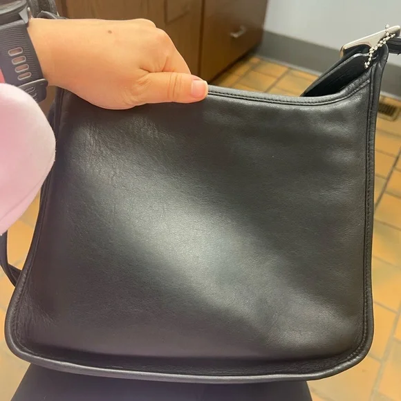 🖤 vintage coach legacy zip 9966 🖤 - Picture 5 of 8